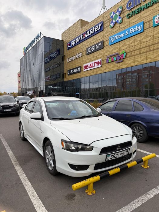 Продам Митсубиси Лансер 10