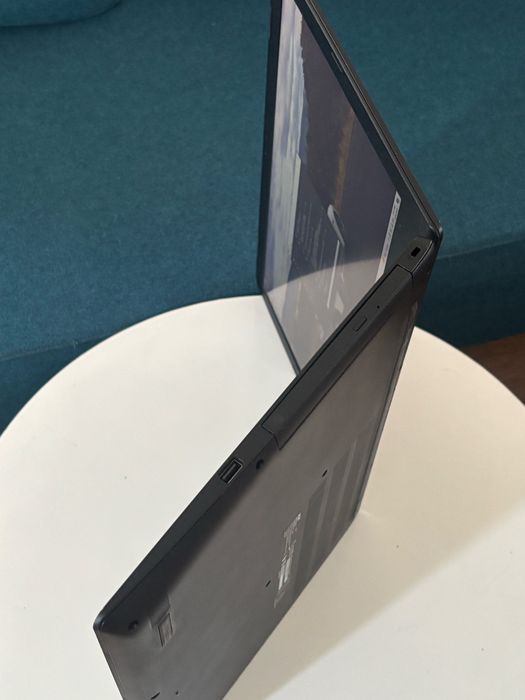 Acer 17,3 Full HD• i7-8565U• 20Gb ram• Nvidia MX250• SSD 256gb