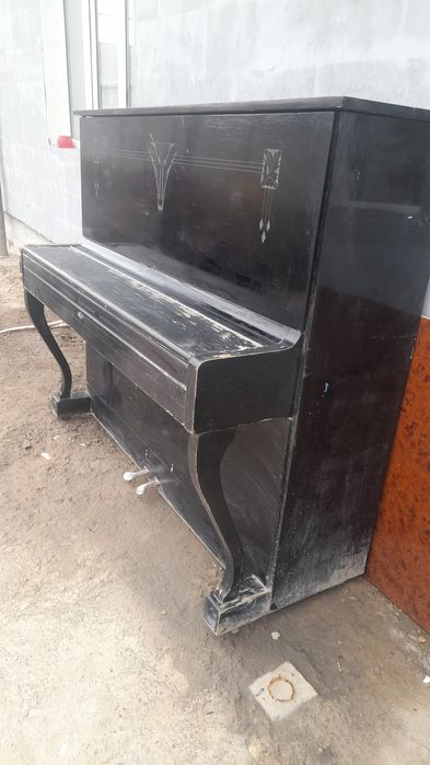 Fortepiano  holati rasimdagiday