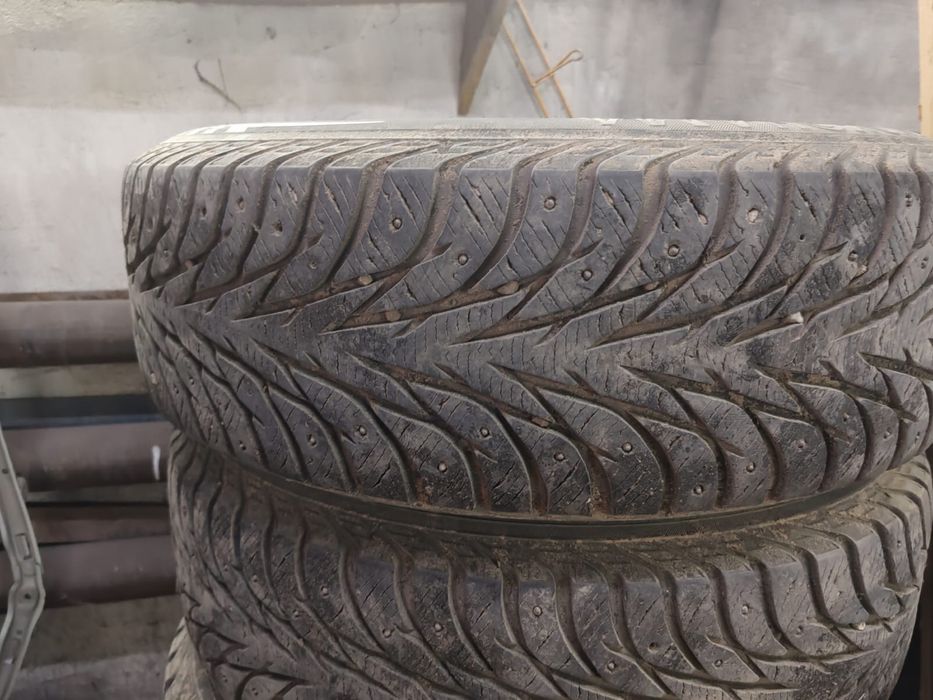 Продам зимнюю резину