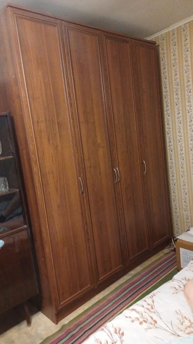 Продам шкаф для вещей