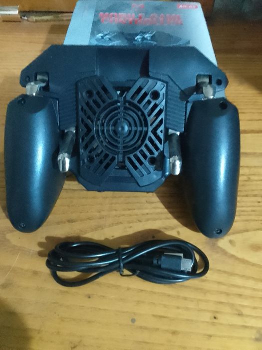 PUBG Oʻynaydiganlar uchun telefon uchun joystick