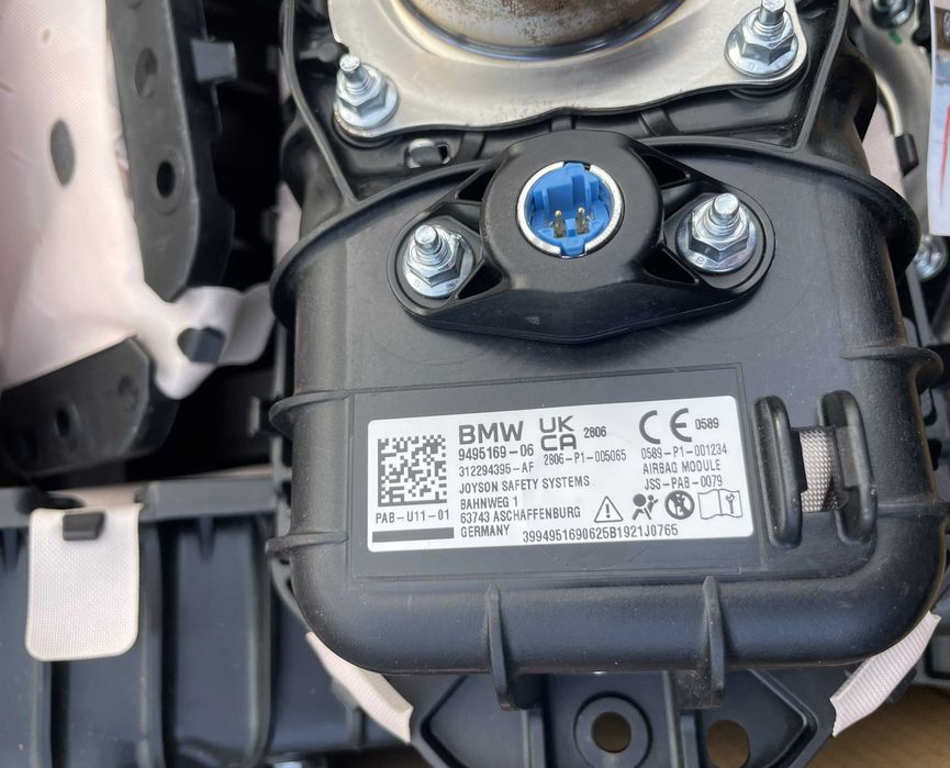 BMW U11  U10 - X1 / X2 airbag pasager - plansa de bord cu sau fara HUD
