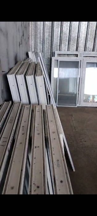 Окно форточки. Москитные сетки