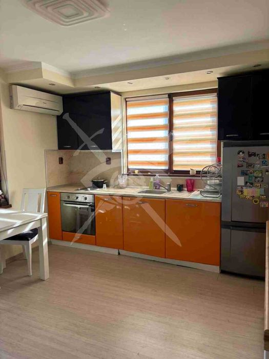 Продава се Многостаен апартамент в Поморие - 160 кв.м за 1057 €/кв.м - Снимка #5