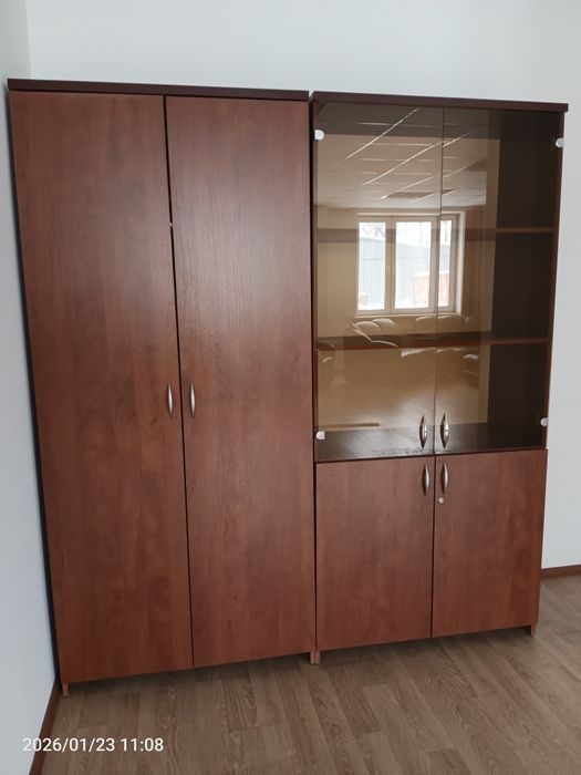 Офисный шкаф продам