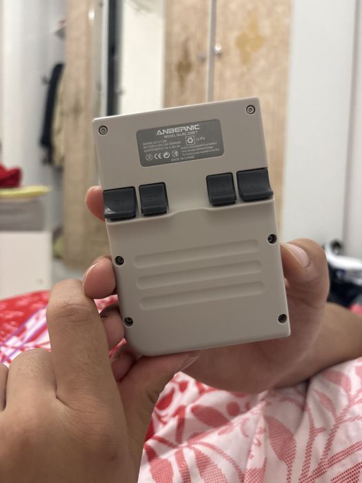 Игрушка 1000+ игр есть