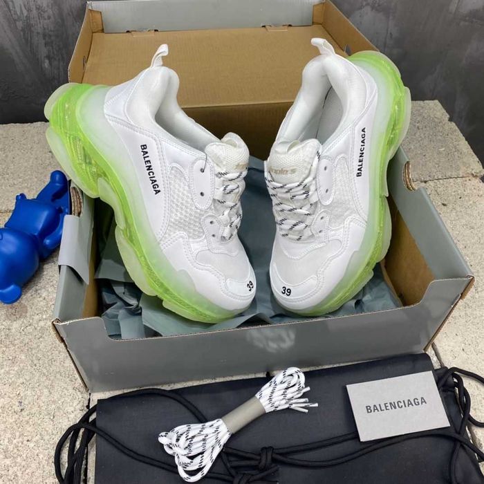 Balenciaga Triple S