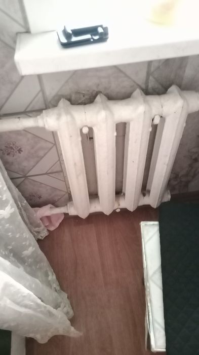 Продам чугунные батареи реи