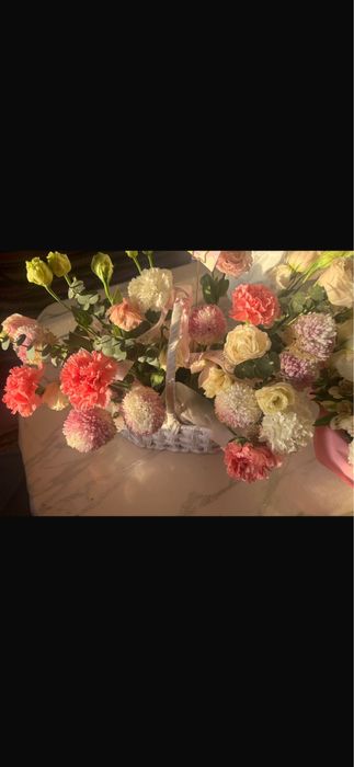 цветы свежие.