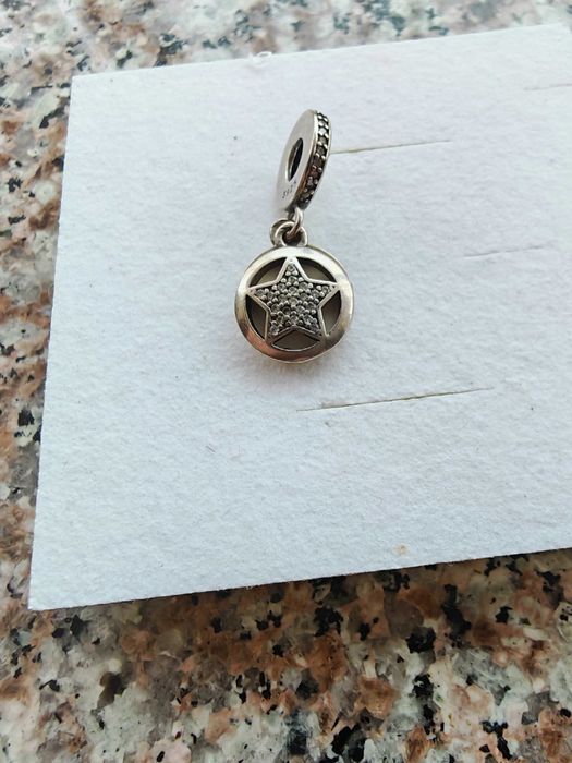 Talismane pentru Pandora