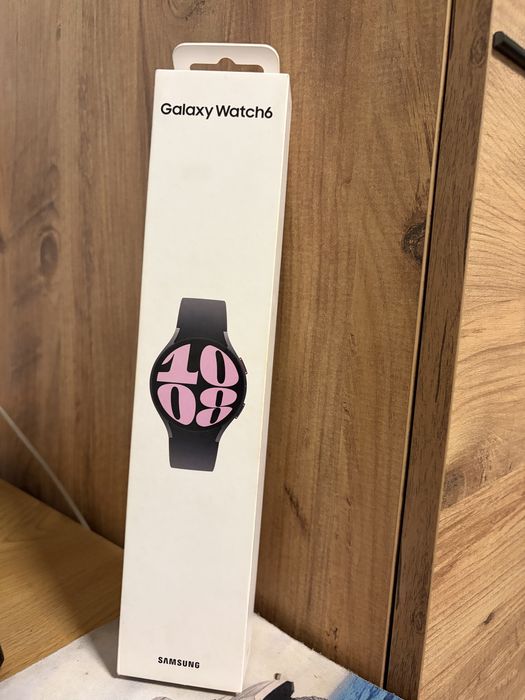 Продава се Samsung galaxy Watch 6