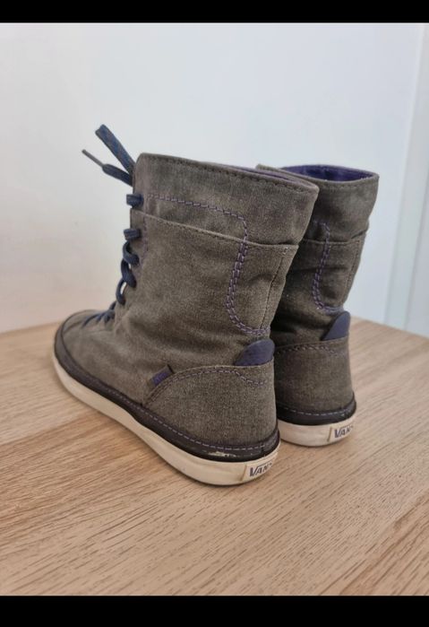 High lace-up Vans