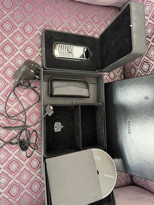 Vertu constellation телефон