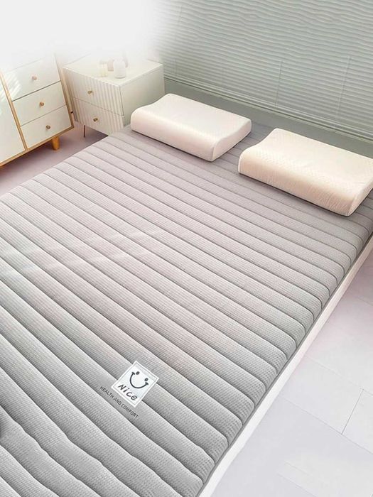 Наматрасник на резинке двусторонний, чехол для матраса и дивана