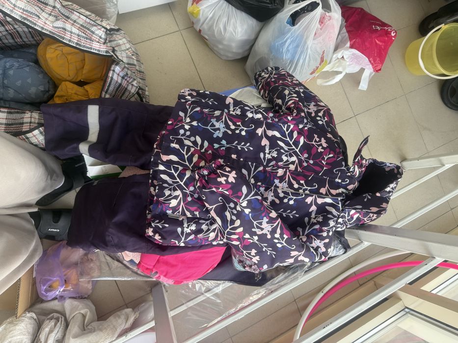 Продам детские комбинезоны