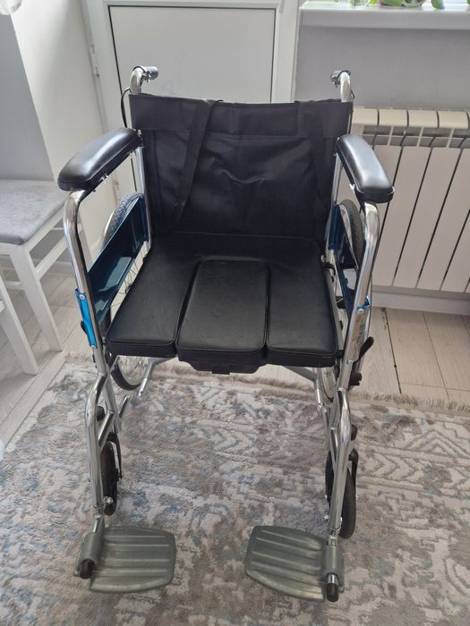 Инвалидная коляска