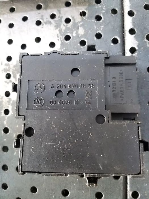 Buton reglaj scaun mercedes c class w204 a2048701858