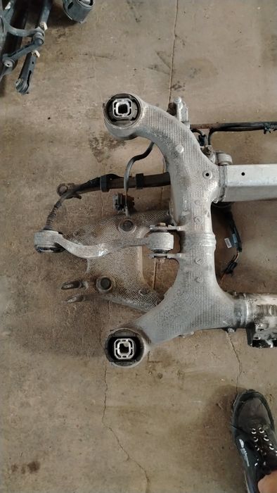 Оборудван заден мост БМВ Ф10 / BMW F10
