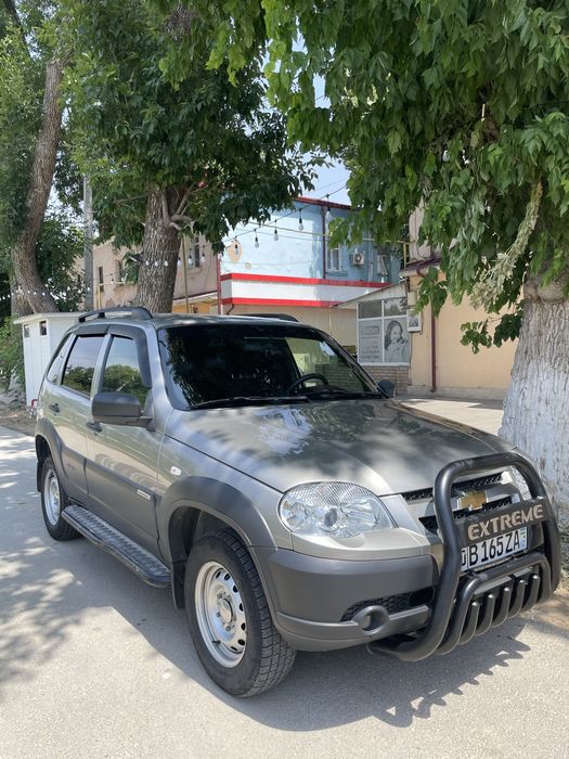 Продается Niva Chevrolet 2016 года