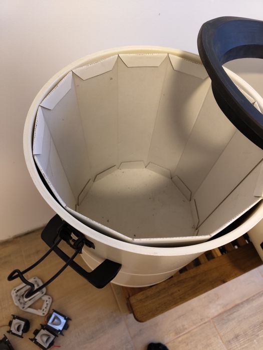 Centrala aspirare/ aspirator centralizat pt casa