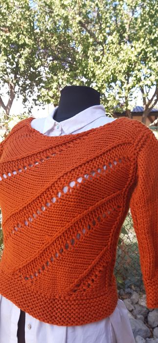 Ръчно изплетен пуловер xs   размер