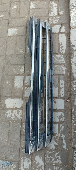 Решетка на бампер передний