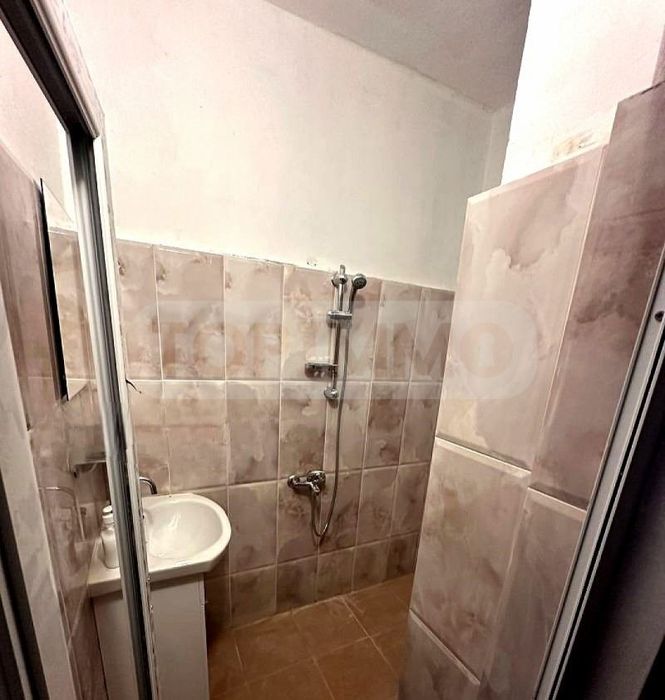 Продава се Тристаен апартамент в Варна, Цветен квартал - 85 кв.м за 1705 €/кв.м - Снимка #8