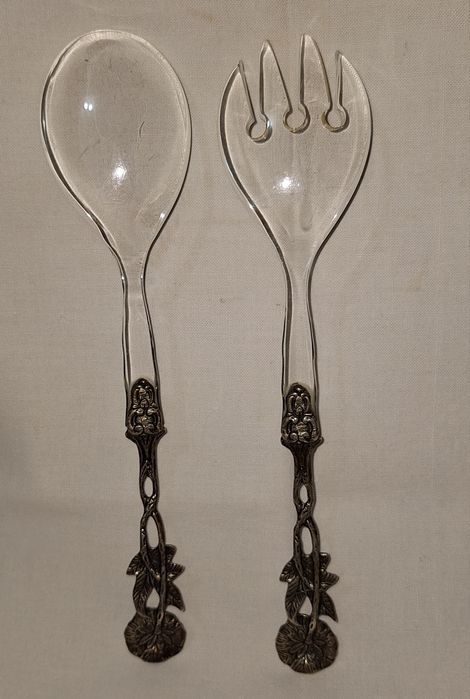 Прибори комплект със сребърни дръжки с роза