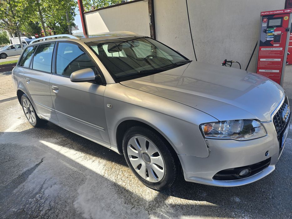 AUDI A4 0 — imagine 3