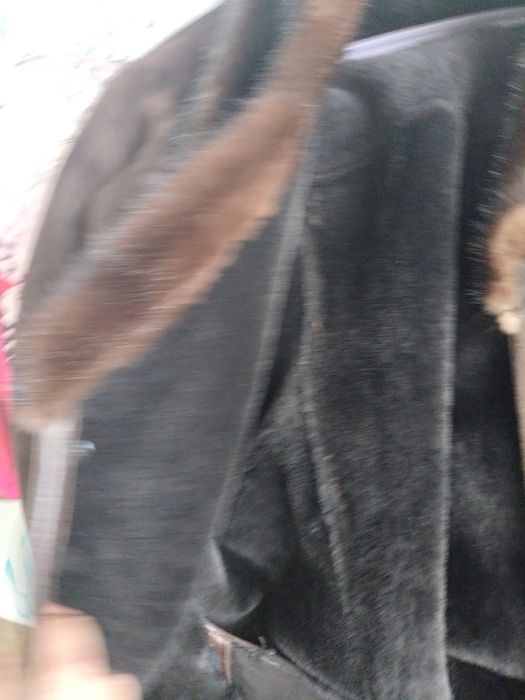 Продам мужскую дубленку