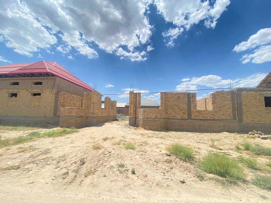 Қурилиши тугаланмаган ховли сотилади Қулай жойда