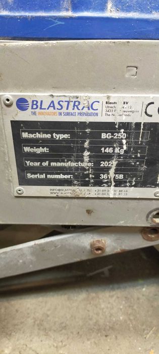 Vand masina slefuit beton Blastrac BG250, an 2024
