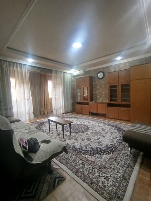 Аренда квартиры 1/2/9 Рисовый базар,