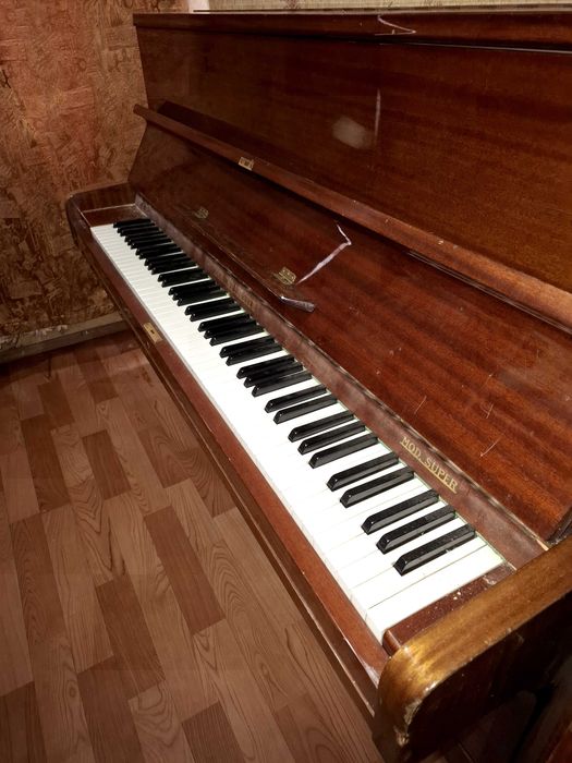 Пианино august forster