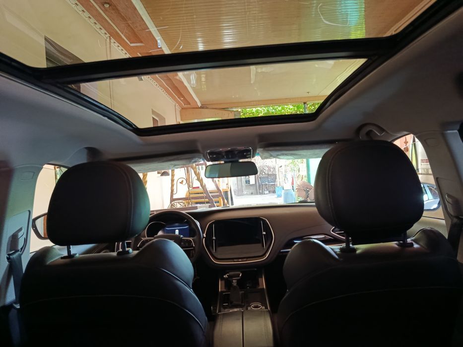 Jetour X70 Dubay full
