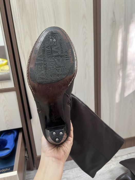 Продам сапоги кожаные 40 размера