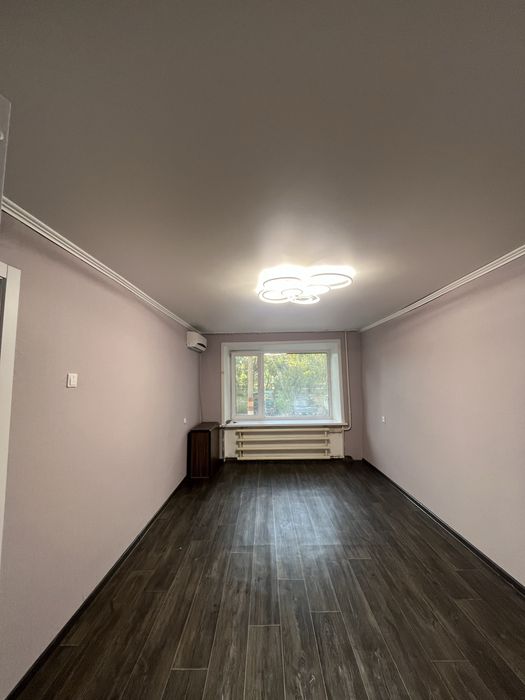 Продам 2 комнатную квартиру