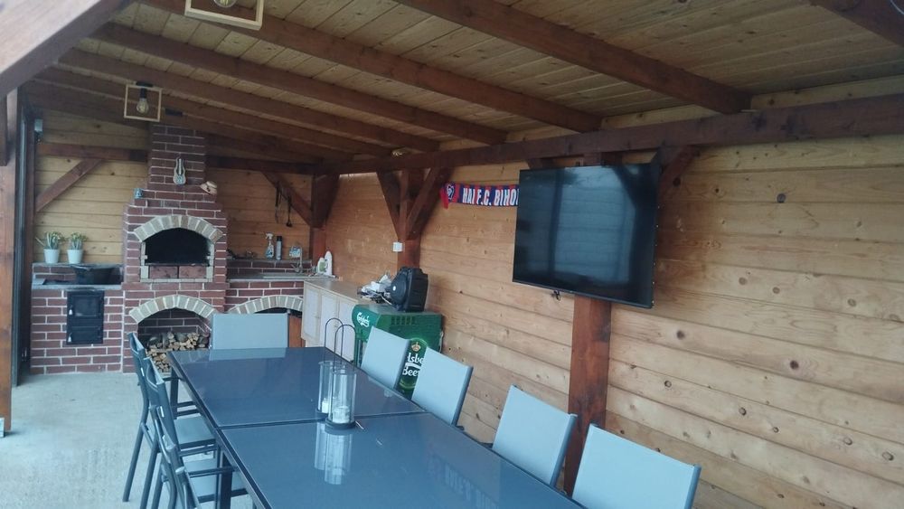 Vând casă în Cihei !    Toate utilitățile încălzire pe Gaz