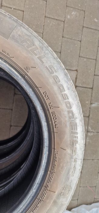 Vand 4 cauciucuri uzate 175/65/15