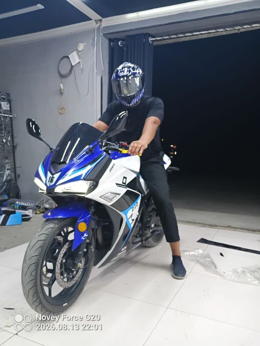Спортбайк  250 кубов