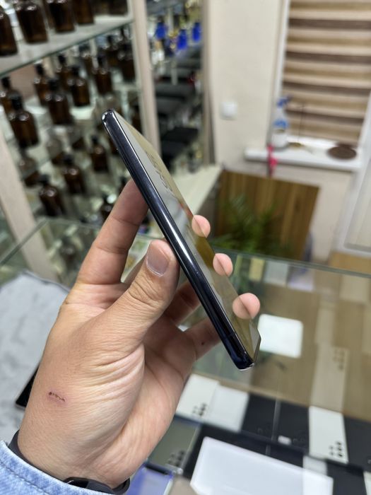 Samsung s22 8/256Gb