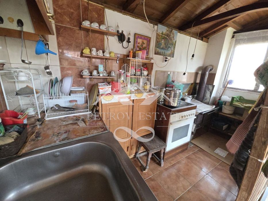 Къща в Пазарджик, област-гр.Велинград площ 165 цена 185999