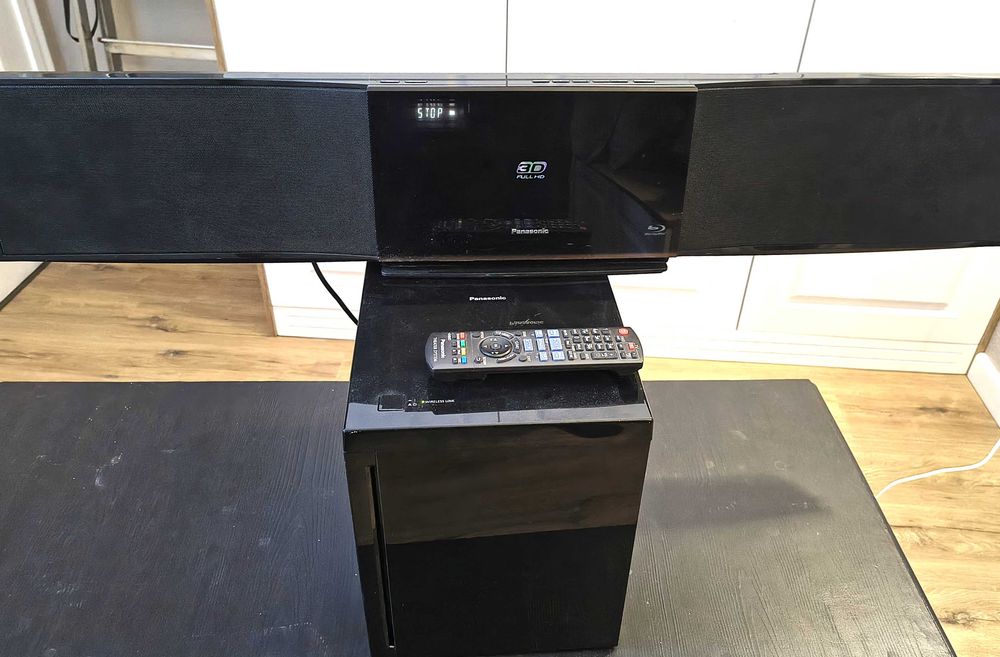 . Музыкальный центр   колонки саундбар Panasonic