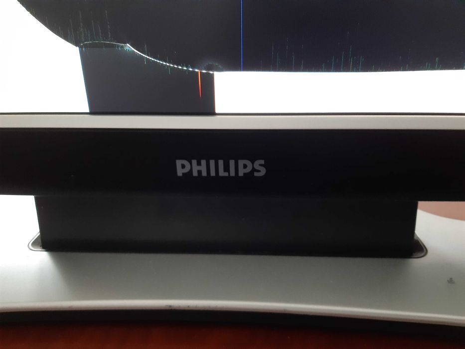 Телевизор на запчасти