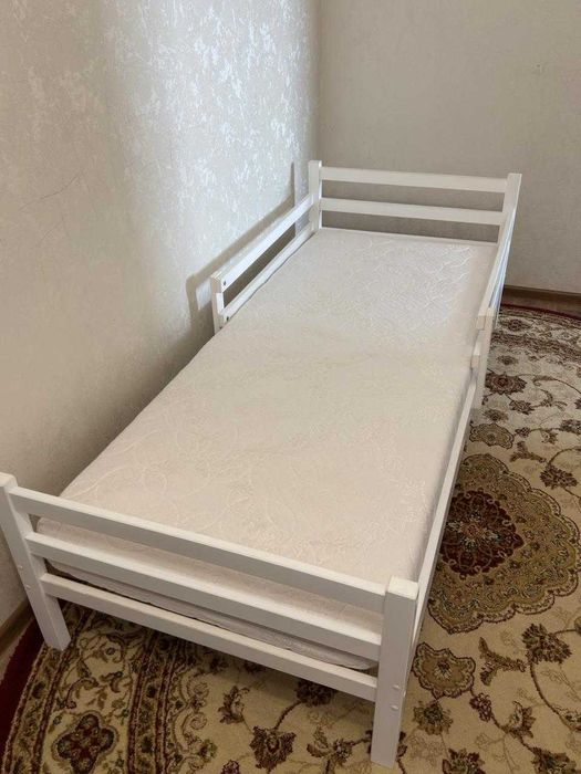 Продам детские кровати 2шт