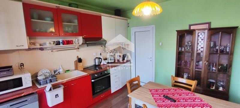 ЕКСКЛУЗИВНО! Двустаен тухлен  апартамент  под наем в кв. Трошево, на б