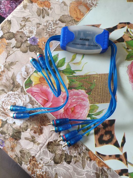 Filtru deparazitare audio / izolator audio RCA