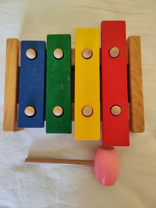 Дървени играчки тип Монтесори