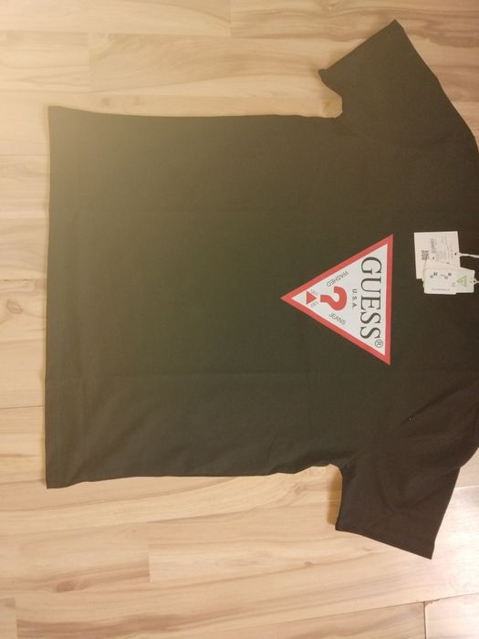 Мъжка тениска Guess 2XL нова